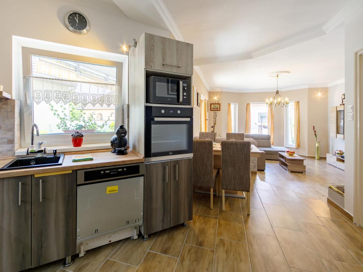 Holiday Home Ildiko By Interhome Balatonlelle Luaran gambar