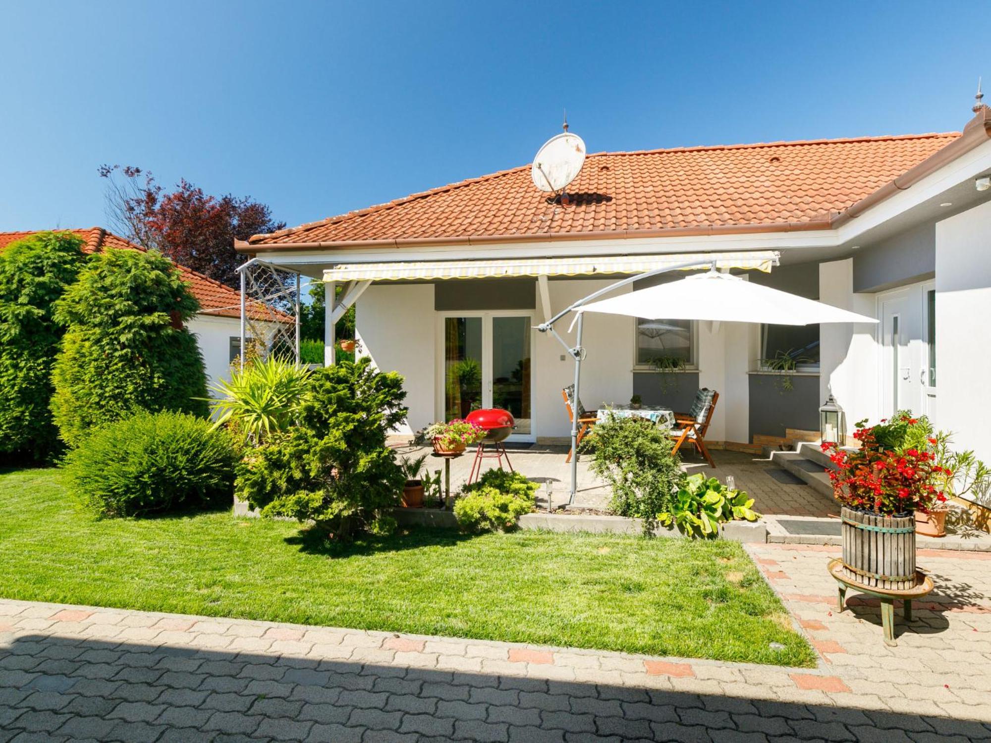 Holiday Home Ildiko By Interhome Balatonlelle Luaran gambar
